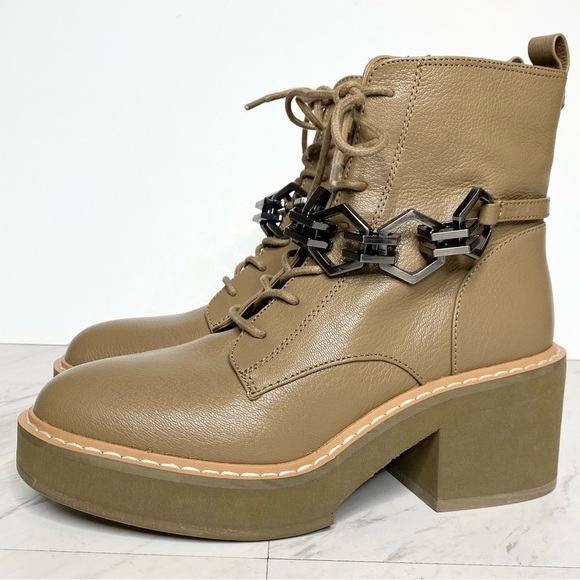 Vince Camuto Keltana Brown Leather Lace Up Bootie 8 1/2 M - Picture 1 of 15